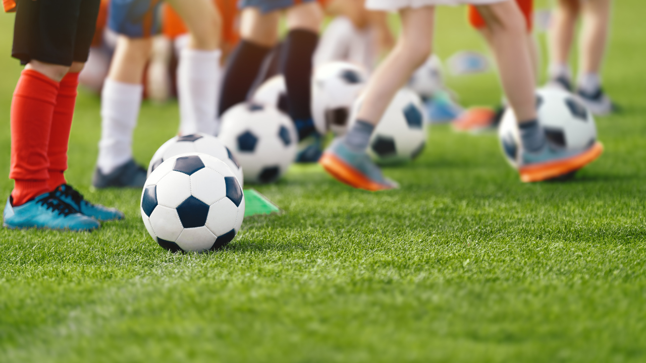 Estudo aponta a necessidade de padronização e profissionalização na captação de talentos do futebol